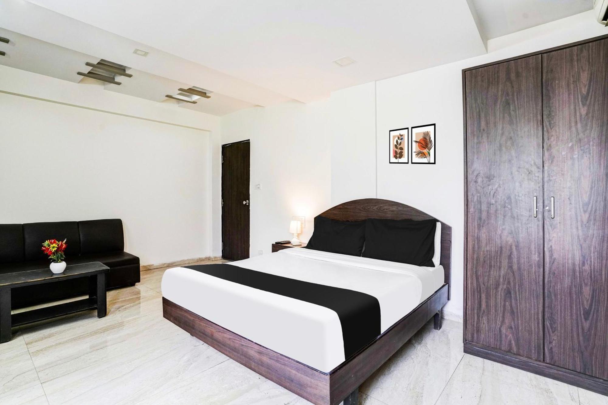 Super Hotel O Nashik Near Vijay Mamta Theatre Formerly Sahara Inn Exterior foto